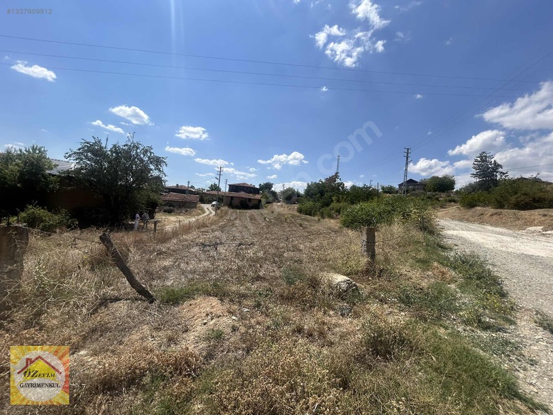Özevimden Şehre Yakın Taşköprü Yolu Üzerinde Samanlık Ve Arsa — fotoğraf 9