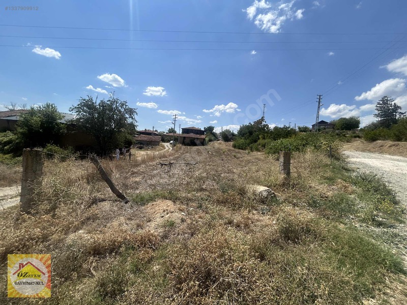 Özevimden Şehre Yakın Taşköprü Yolu Üzerinde Samanlık Ve Arsa — fotoğraf 12