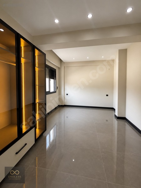 Merkezi Konum Da Müstakil Tripleks Villa 3+1 Teraslı Ve Bahçeli! — fotoğraf 24