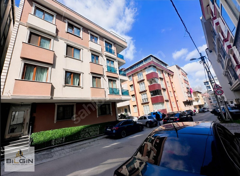 Bilgin Emlak'tan Emaar Avm'ye 10 Dk Mesafe 1+0 Eşyalı 28m Daire