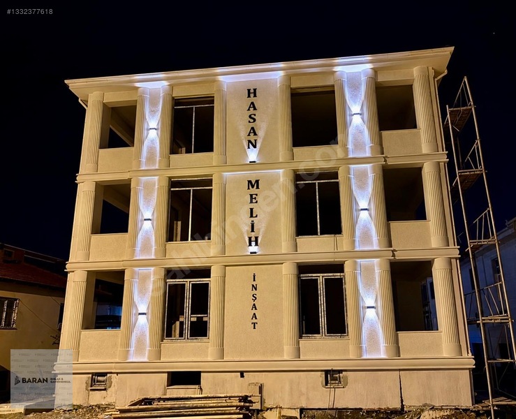 Cumhuriyet Mahallesinde Satılık 3+1 Daireler