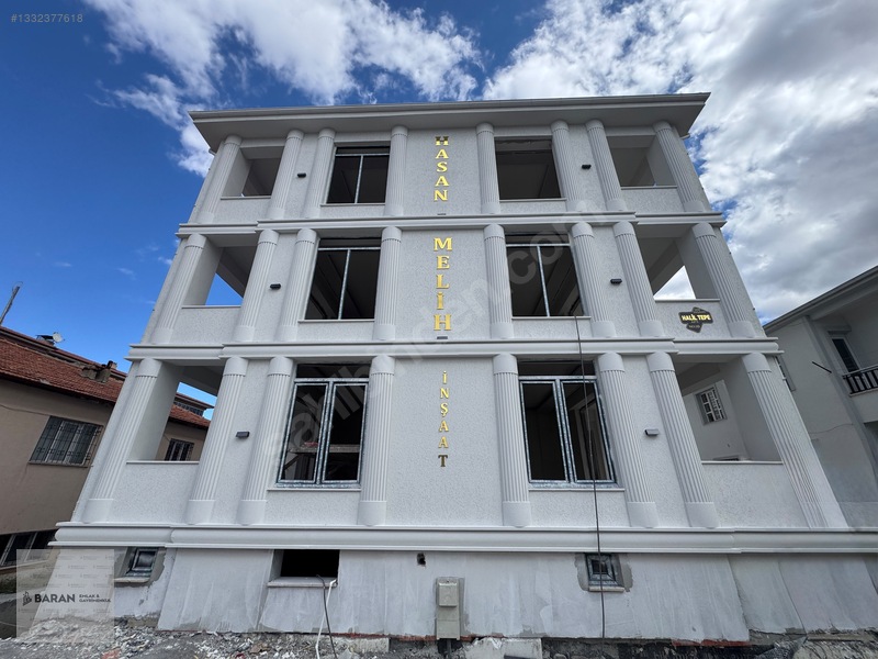 Cumhuriyet Mahallesinde Satılık 3+1 Daireler — fotoğraf 3