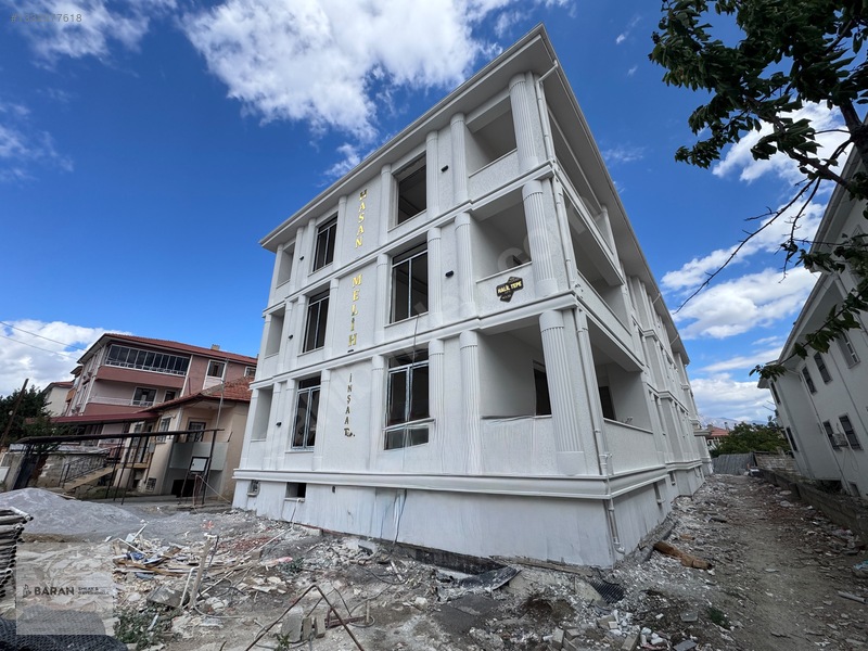 Cumhuriyet Mahallesinde Satılık 3+1 Daireler — fotoğraf 4