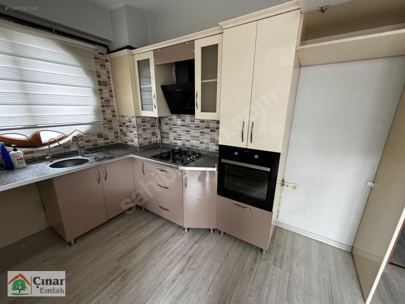 Şükrüpaşada Site İçi Kapalı Garajlı Satılık Lüks Daire 5790 — fotoğraf 2
