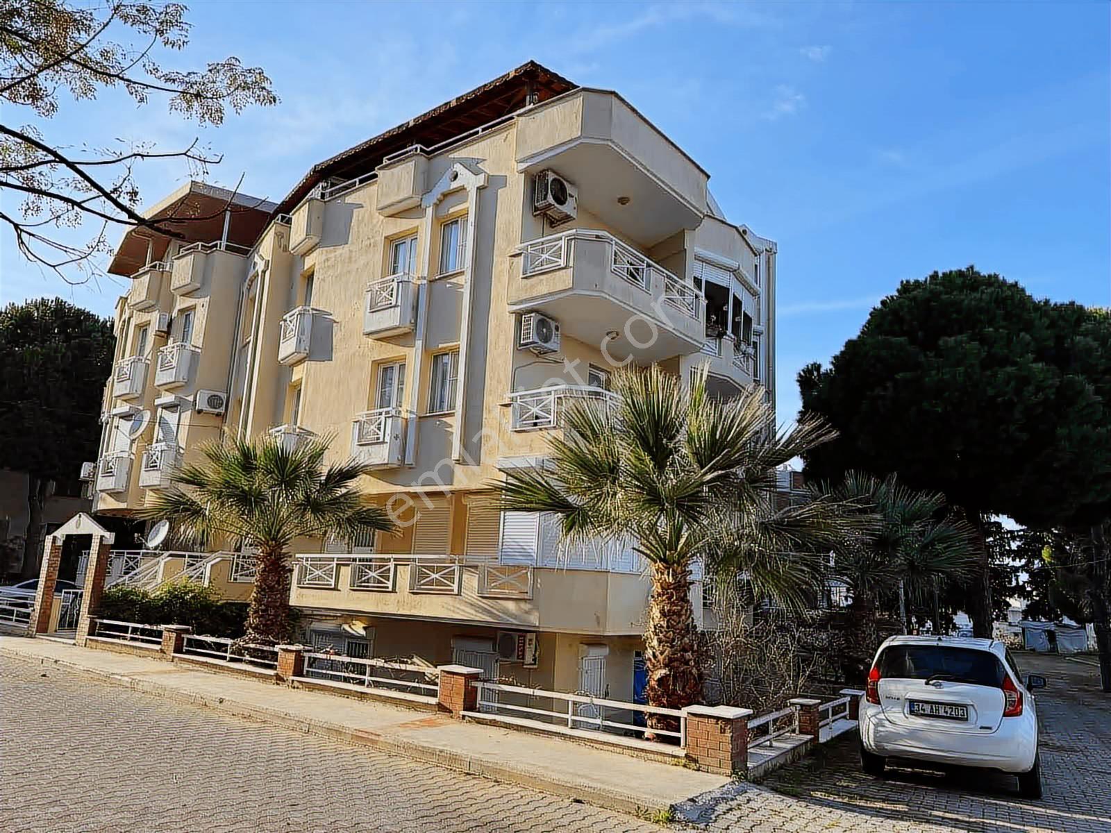Didim Altınkum Plajına 100M Satılık Daire.