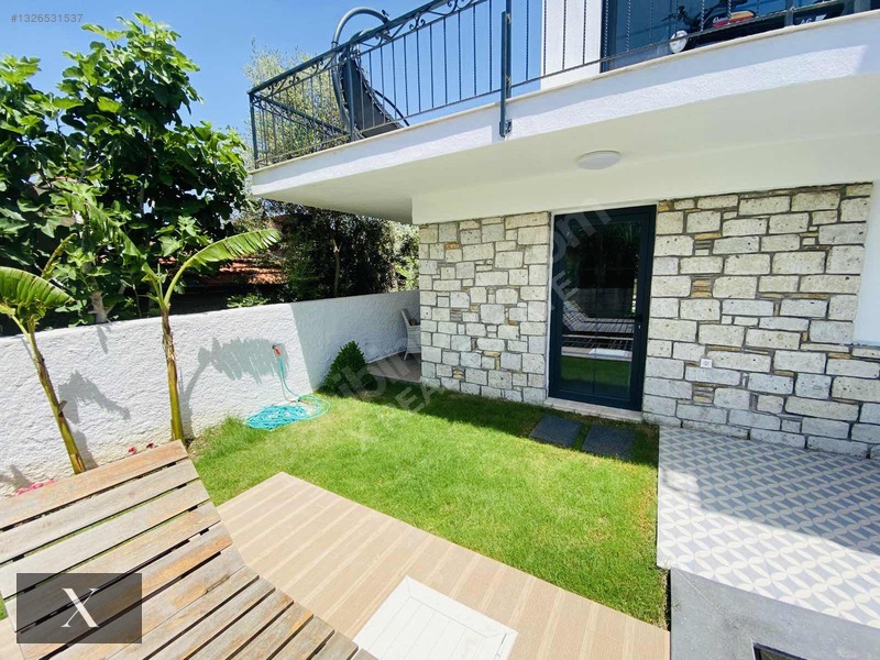 Alaçatı Sakızlar | 350 M² Havuzlu Lüks Villa | Müştemilatlı — fotoğraf 3
