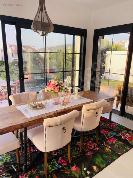 Alaçatı Sakızlar | 350 M² Havuzlu Lüks Villa | Müştemilatlı — fotoğraf 22