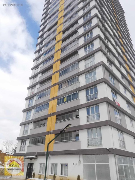 Özevimden Kuzeykentte Site İçerisinde Satılık Otoparklı 3+1