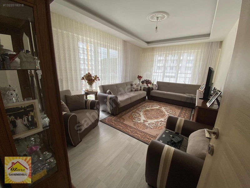 Özevimden Kuzeykentte Site İçerisinde Satılık Otoparklı 3+1 — fotoğraf 7