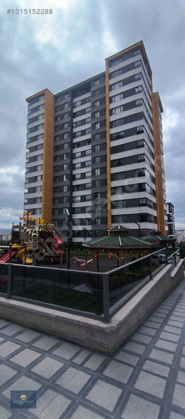 Satılık 2+1 Çift Balkon Yerden Isıtma Bağımsız Mutfak — fotoğraf 3
