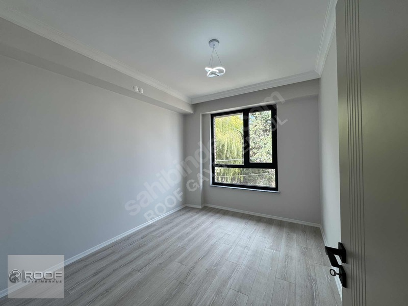 Sütlüce Mahallesinde Park Manzaralı 2+1 Daireler — fotoğraf 15