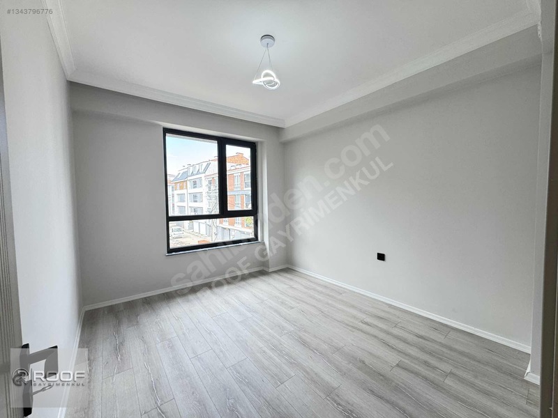 Sütlüce Mahallesinde Park Manzaralı 2+1 Daireler — fotoğraf 17