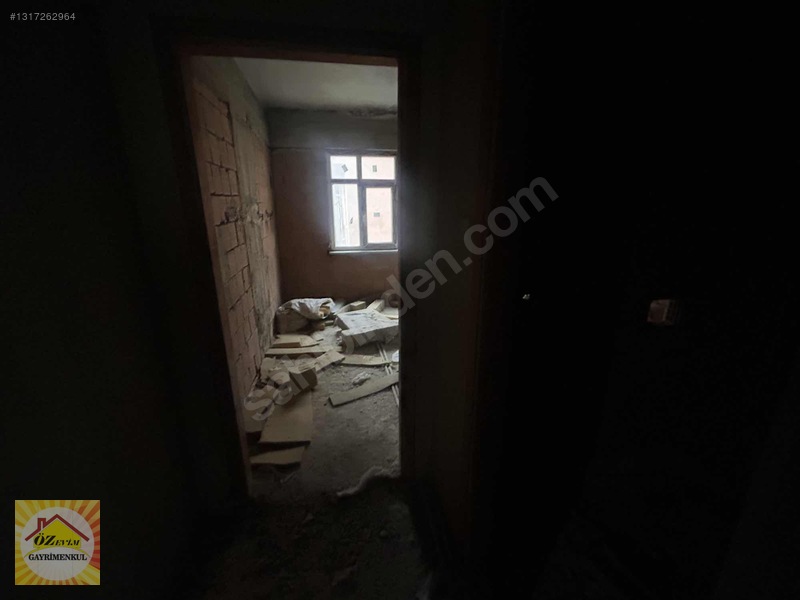 Özevimden Kuzeykent Modern Çarşıda Satılık Üç Katlı Bina — fotoğraf 17