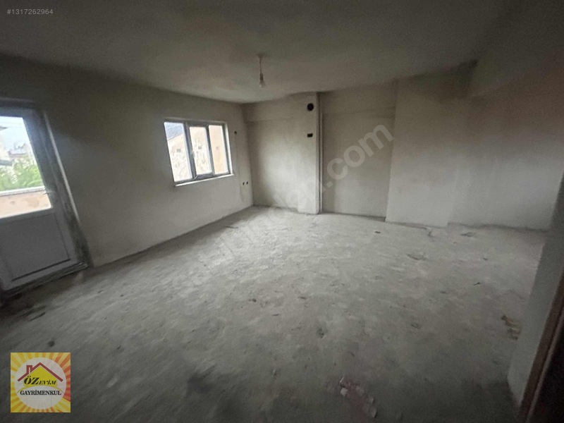 Özevimden Kuzeykent Modern Çarşıda Satılık Üç Katlı Bina — fotoğraf 19