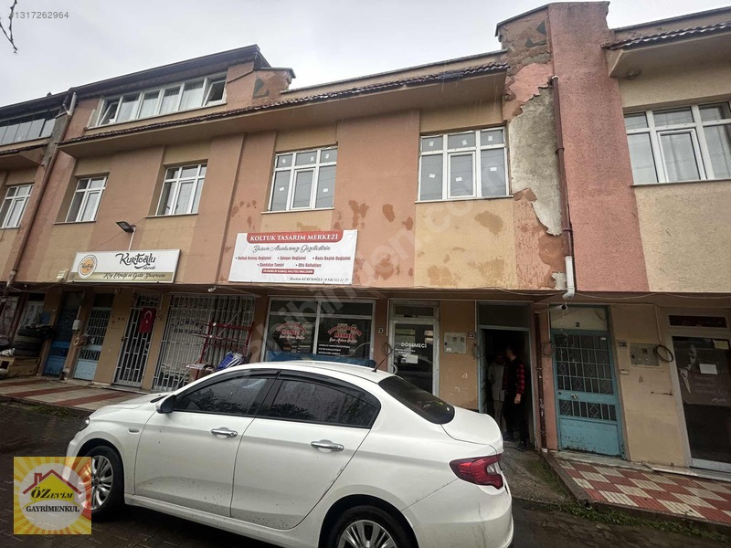 Özevimden Kuzeykent Modern Çarşıda Satılık Üç Katlı Bina — fotoğraf 24