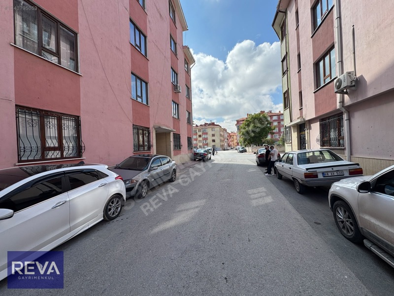 Reva'dan Nakipoğlu'nda Ara Kat I Geniş Bakımlı 3+1 Satılık Daire — fotoğraf 22