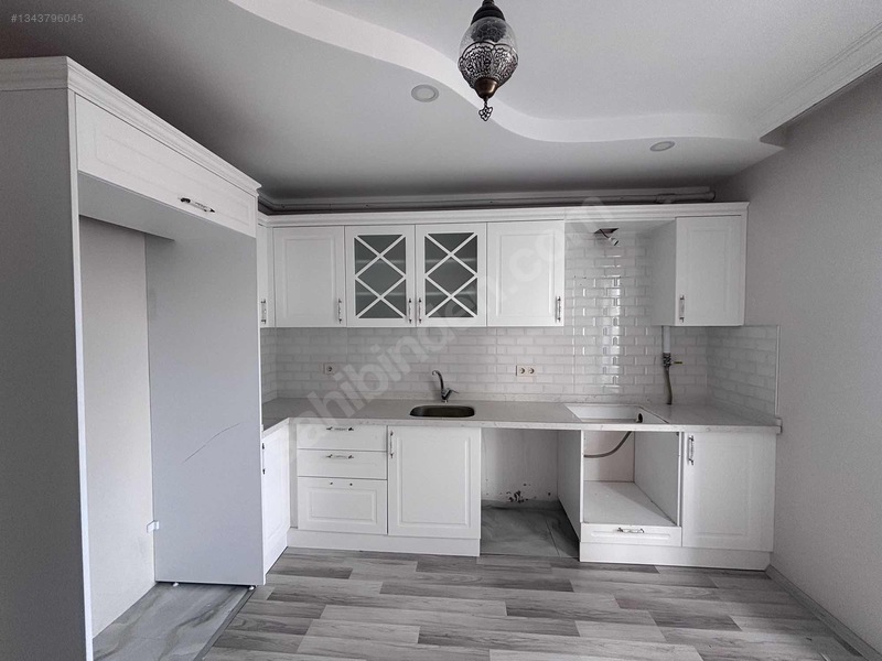 Devlet Hastahanesi Karşısı Site İçerisinde Satılık 3+1 — fotoğraf 2