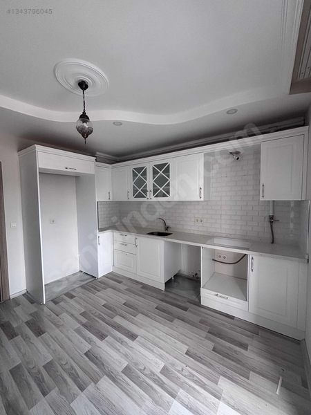 Devlet Hastahanesi Karşısı Site İçerisinde Satılık 3+1 — fotoğraf 3