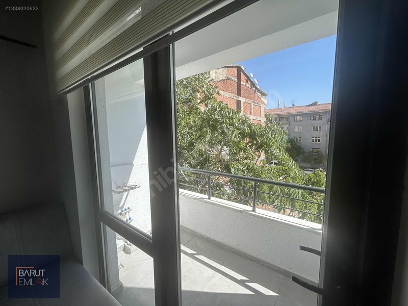 Üniversite Mahallesinde Sıfır Eşyalı 1+1 Kiralık Sıfır Daire — fotoğraf 3