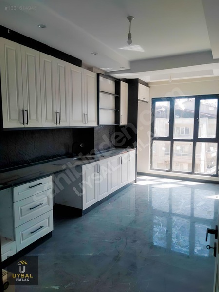 Uysal'dan Karacasu'da 117m2 3+1 Ana Cadde Üzeri Sıfır Daire