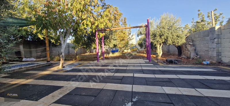 Oguzeli Gürsuda Satılık Bağ Evi Havuzlu 1750 M2 — fotoğraf 7