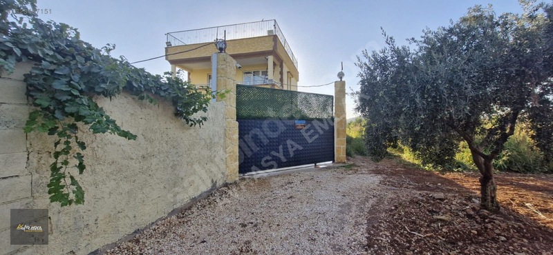 Oguzeli Gürsuda Satılık Bağ Evi Havuzlu 1750 M2 — fotoğraf 26