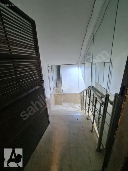 İvedik Caddesinde 380v Elektrikli Komple Bina Altı 180m2 İşyeri — fotoğraf 13