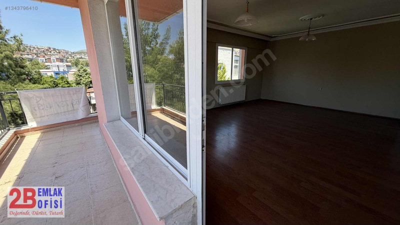 Geniş, Ferah Ebeveyn Banyo, 3 Balkonlu — fotoğraf 32