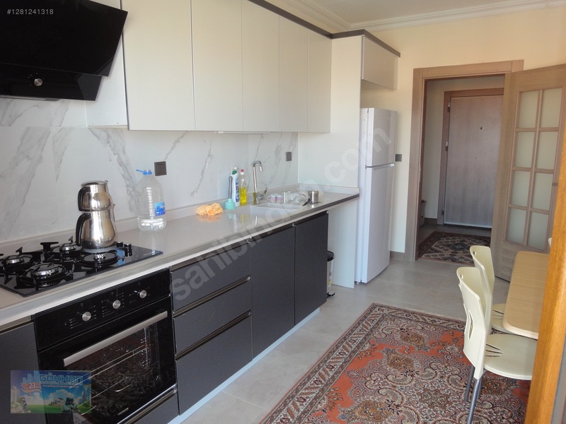 Elazığ Toki Yemişlikte Ful Sıfır Eşyasıyla Satılık 3+1 Daire — fotoğraf 2