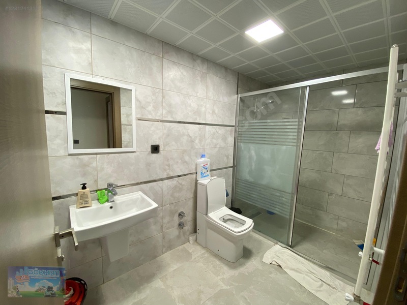 Elazığ Toki Yemişlikte Ful Sıfır Eşyasıyla Satılık 3+1 Daire — fotoğraf 9