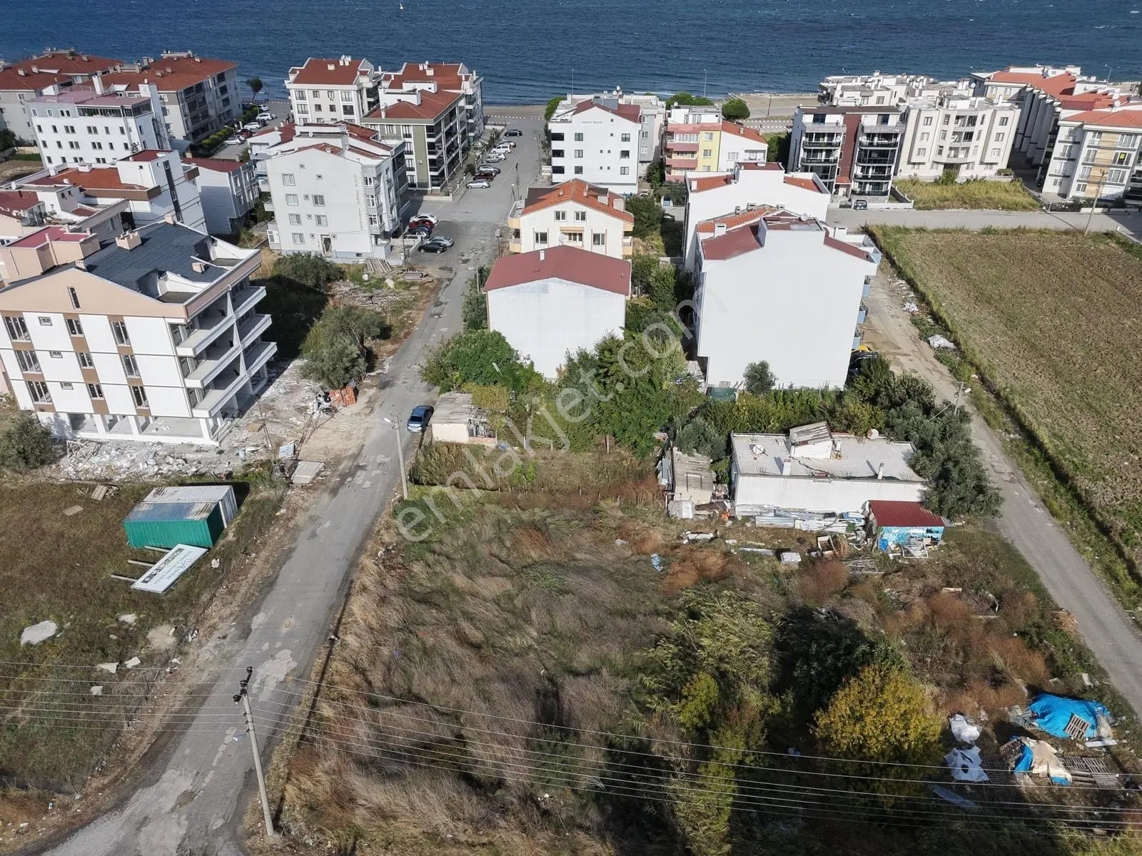 Yiğit Gayrimenkul'den Lapseki Kordona Yakın Satılık İmarlı Arsa — fotoğraf 2