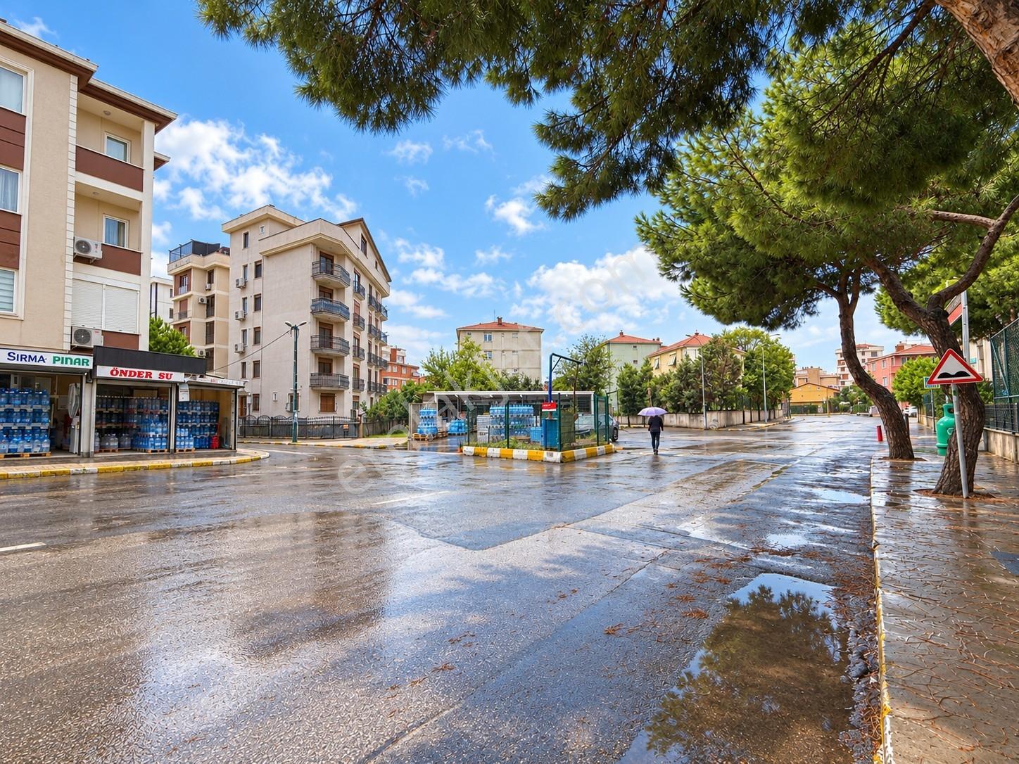 Satılık İmarlı 400 M2 Arsa - Pendik Sapanbağları - Cadde Üzeri — fotoğraf 6