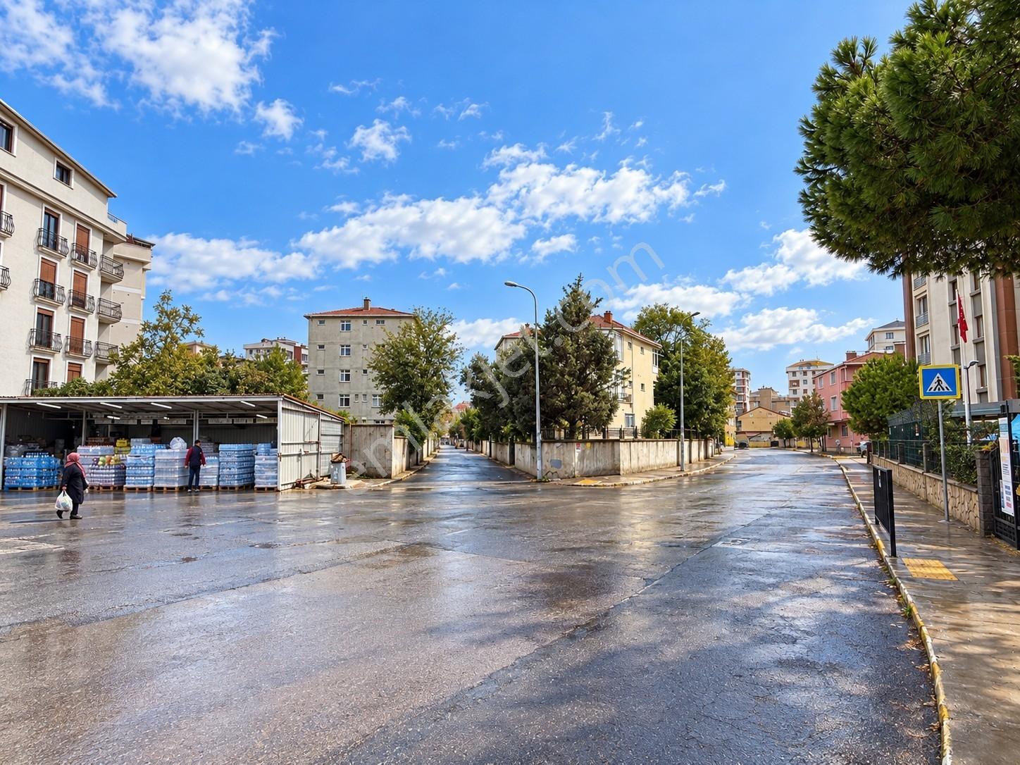 Satılık İmarlı 400 M2 Arsa - Pendik Sapanbağları - Cadde Üzeri — fotoğraf 7