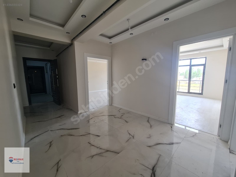 Remax İlke'den Yunusemre'de 3+1 Lüks Kiralık Daire — fotoğraf 10