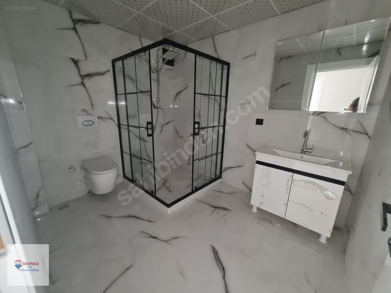 Remax İlke'den Yunusemre'de 3+1 Lüks Kiralık Daire — fotoğraf 15
