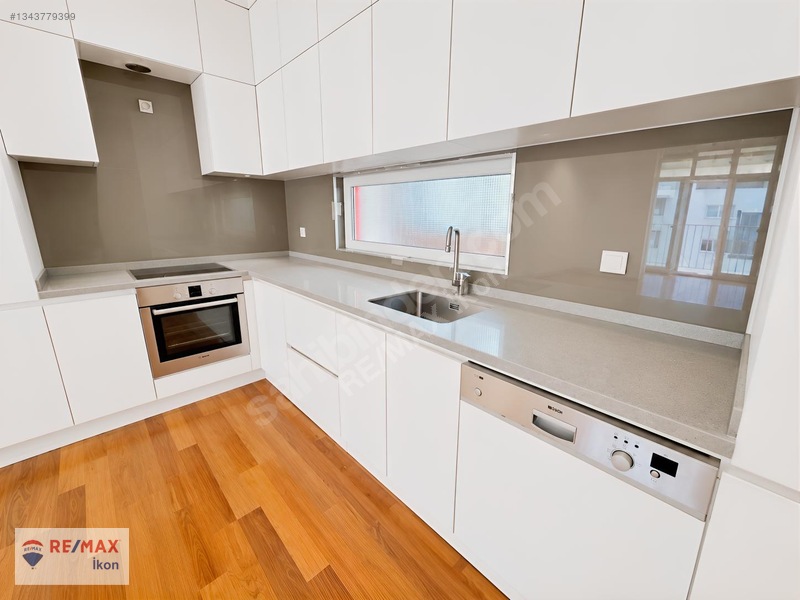 Özlem Kılıç Remax- Narcıty 'de İçi Tamamen Yenilenmiş, Deniz Mnz — fotoğraf 4