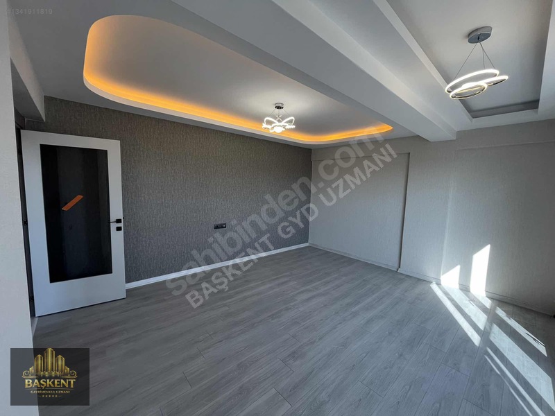 Dev Balkonlu Geniş Ve Ultra Lüks — fotoğraf 11