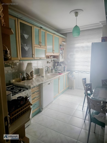 Sincan Törekent Metro Yanında 3+1 Yapılı Kiralık Daire — fotoğraf 5