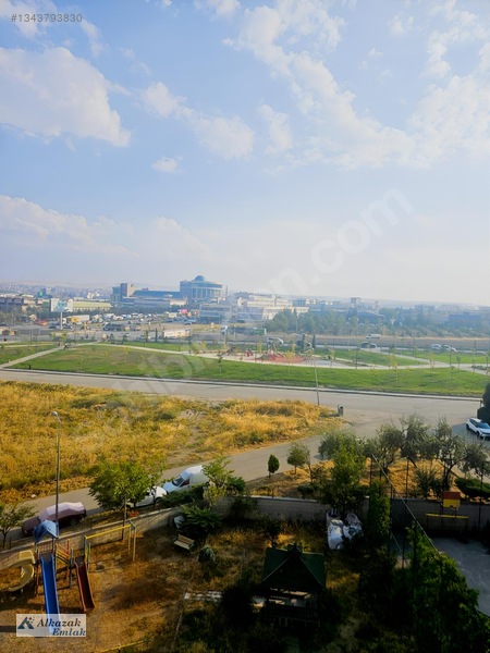 Sincan Törekent Metro Yanında 3+1 Yapılı Kiralık Daire — fotoğraf 11
