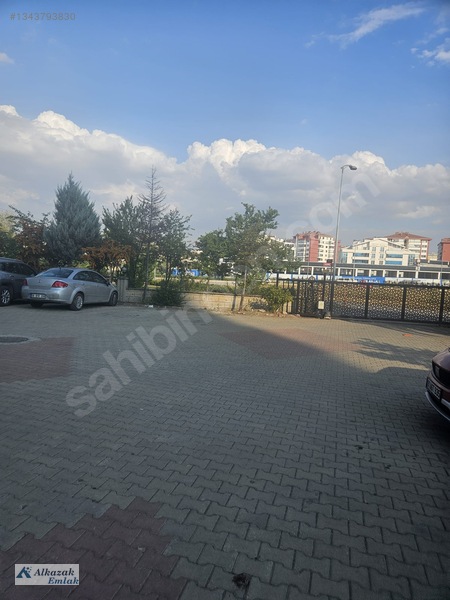 Sincan Törekent Metro Yanında 3+1 Yapılı Kiralık Daire — fotoğraf 27
