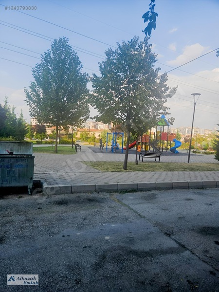 Sincan Törekent Metro Yanında 3+1 Yapılı Kiralık Daire — fotoğraf 30