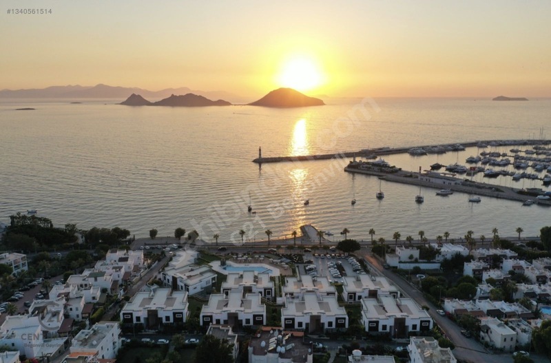 Bodrum Turgutreis Te Denize Sıfır Merkezde Kiralık Villa — fotoğraf 3
