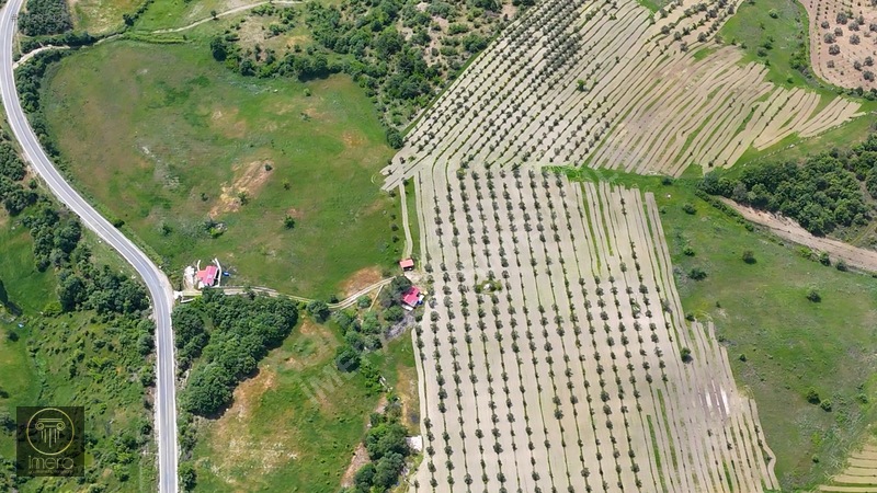 Bergama İvrinde Yolu Üstünde 10 Dönüm Kiralık Arazi — fotoğraf 26