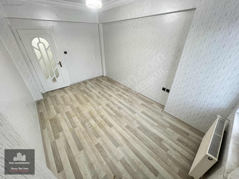 Ekici'den Osmangazi'de Ana Cadde Üzeri Full Bakımlı 3+1 Daire — fotoğraf 30
