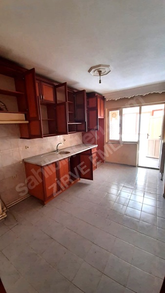 Zirve Emlaktan Amasya Hacılar Meydanında Satılık 3+1 Daire — fotoğraf 8