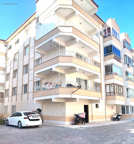 Zirve Emlaktan Amasya Hacılar Meydanında Satılık 3+1 Daire — fotoğraf 25