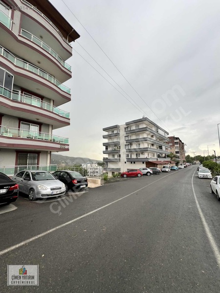 Çimen Yatırım Gayrimenkul Aracılığı İle Satılık 3+1 Daire — fotoğraf 2