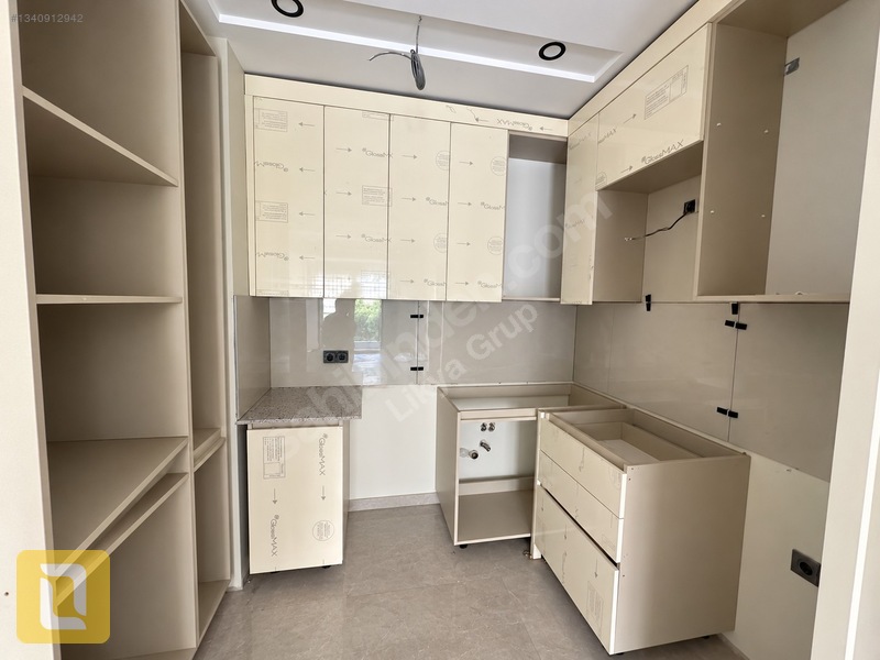 Memurevleri Mh.satılık 2+1 Ara Kat Sıfır Daire — fotoğraf 2