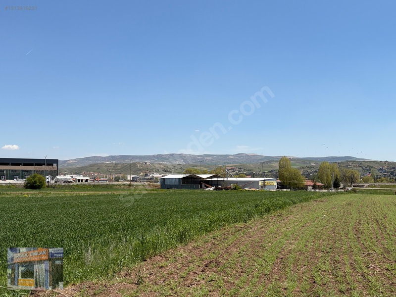 Erkılıç Emlaktan Satıkadın Mah. Satılık 200 M2 Arsa 1.900.000 Tl — fotoğraf 13