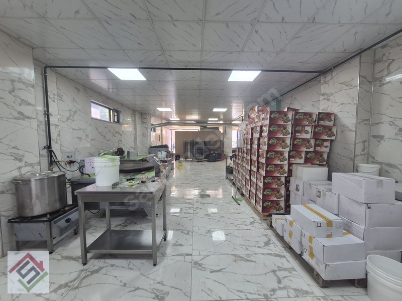Sağlam'dan Erbakan Bulvarı Yakını | 280m² Geniş Dükkan — fotoğraf 13